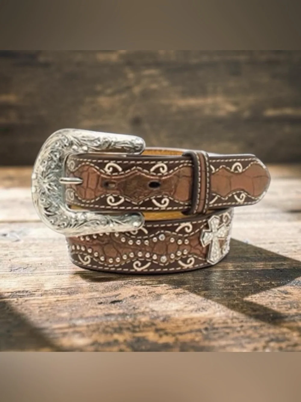 Ariat Girls Western Leather Belt Size 20 Brown Tooled Cross Concho Silver Buckle